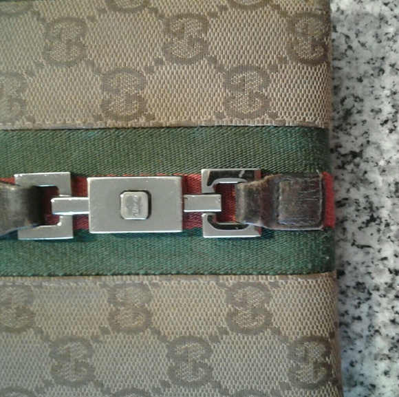 Wallet - Picture 1 of 2